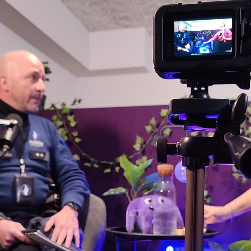 De studentenflik in town, of toch in onze studio…